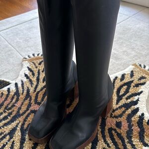 INTENTIONALLY BLANK Bates Platform Boot